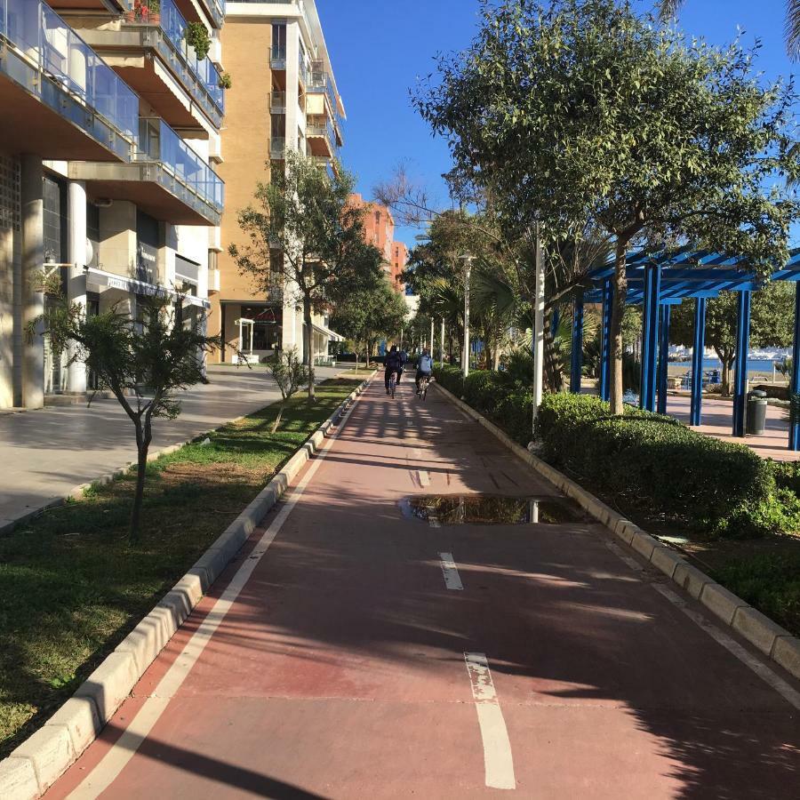 Apartamento Paseo Maritimo Antonio Banderas มาลากา ภายนอก รูปภาพ